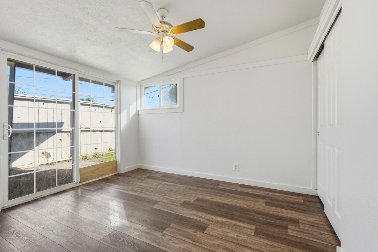 Detail Gallery Image 27 of 69 For 203 W Pearl Ave, Stockton,  CA 95207 - 4 Beds | 2 Baths