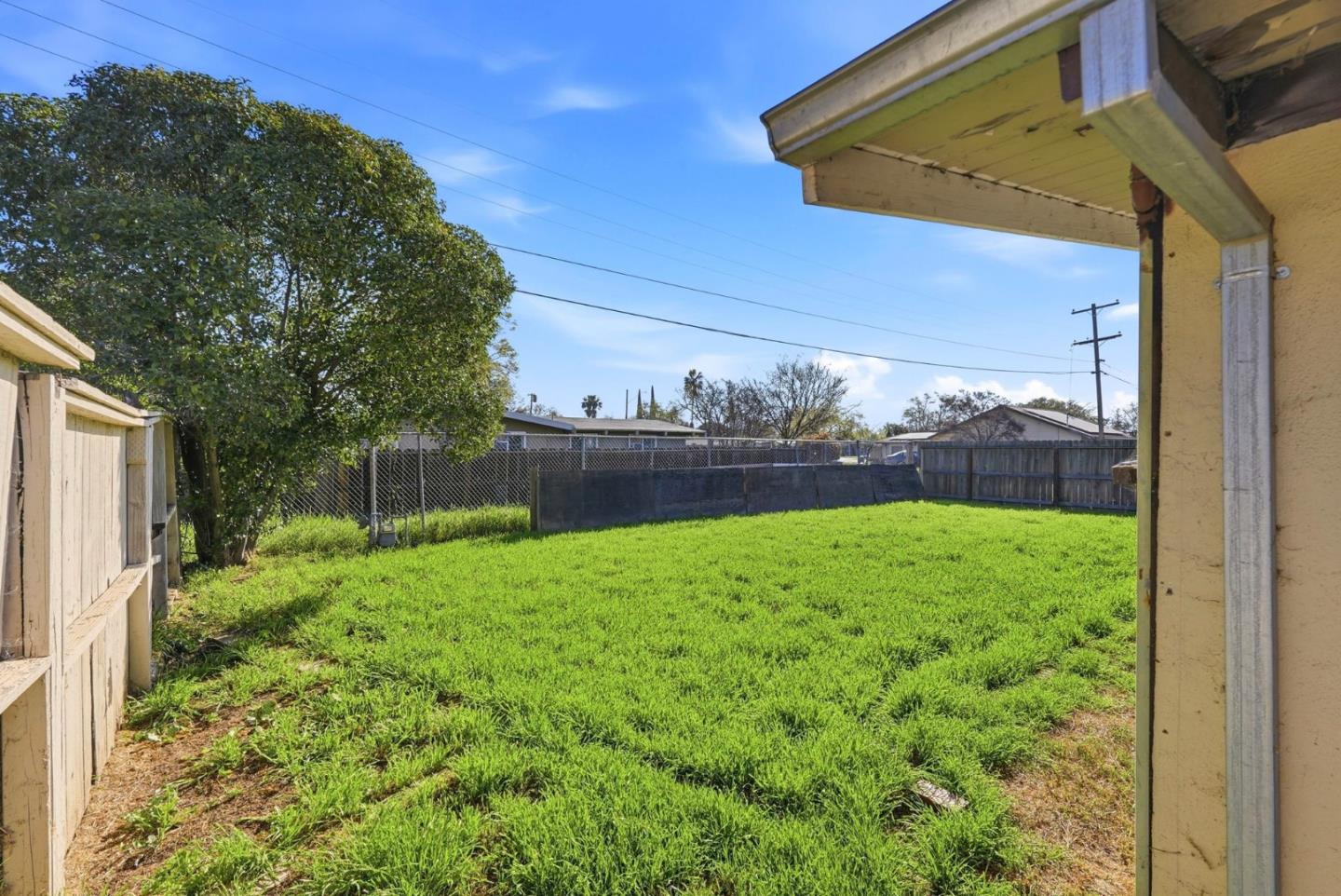 Detail Gallery Image 39 of 69 For 203 W Pearl Ave, Stockton,  CA 95207 - 4 Beds | 2 Baths