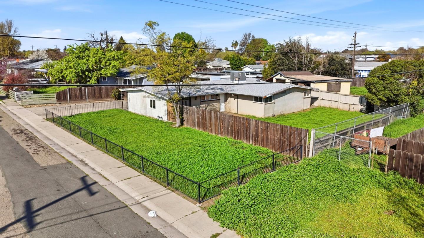 Detail Gallery Image 54 of 69 For 203 W Pearl Ave, Stockton,  CA 95207 - 4 Beds | 2 Baths