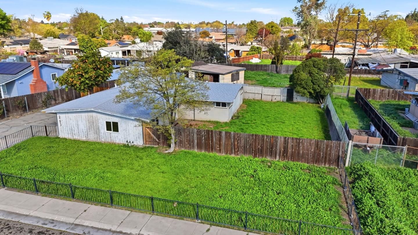 Detail Gallery Image 69 of 69 For 203 W Pearl Ave, Stockton,  CA 95207 - 4 Beds | 2 Baths