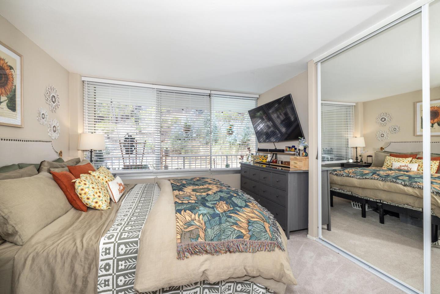 Detail Gallery Image 13 of 39 For 400 Davey Glen Rd #4503,  Belmont,  CA 94002 - 1 Beds | 1 Baths