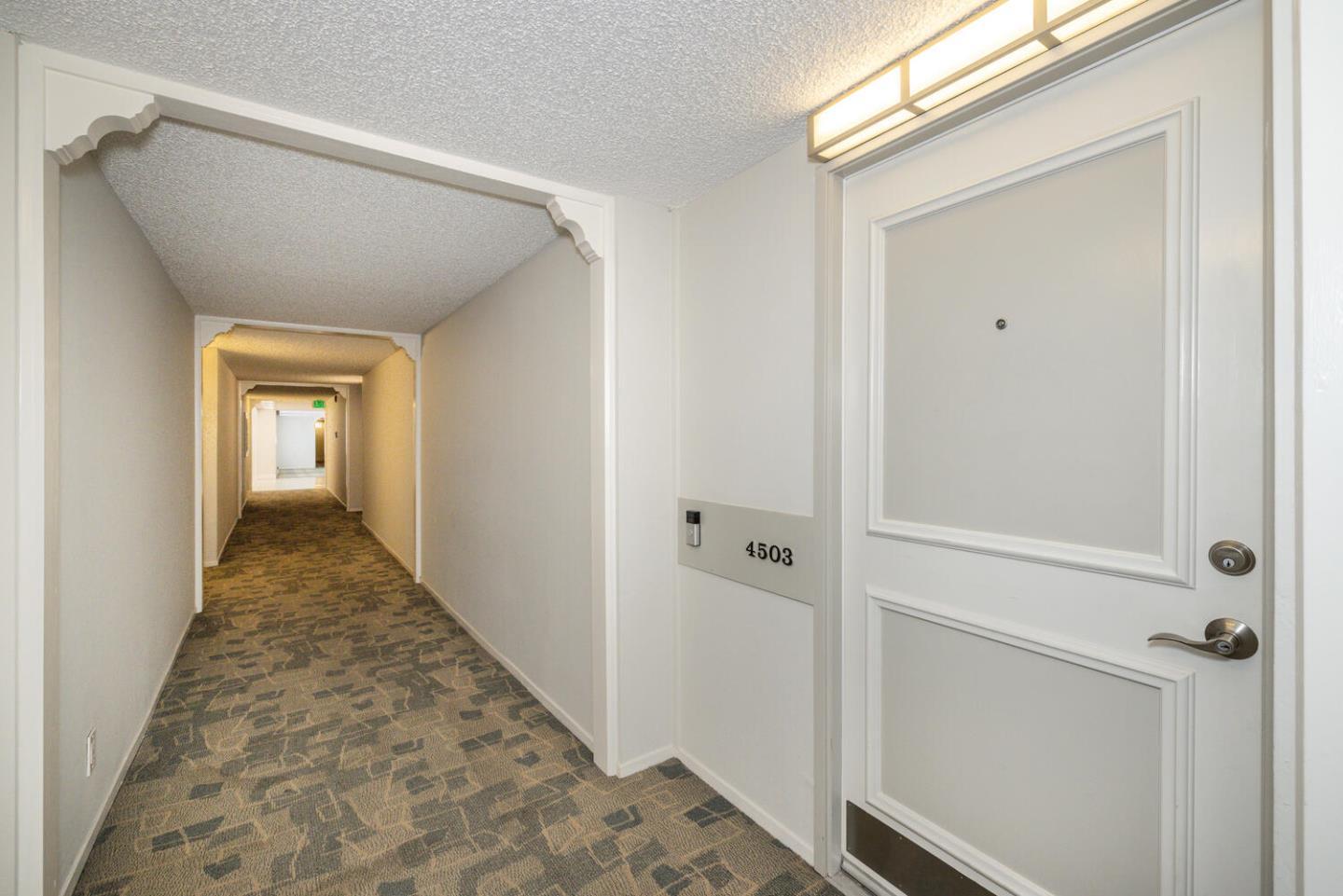 Detail Gallery Image 21 of 39 For 400 Davey Glen Rd #4503,  Belmont,  CA 94002 - 1 Beds | 1 Baths