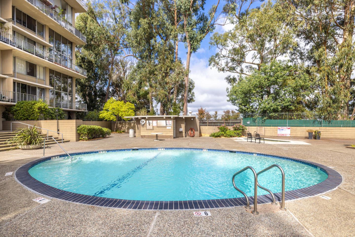 Detail Gallery Image 36 of 39 For 400 Davey Glen Rd #4503,  Belmont,  CA 94002 - 1 Beds | 1 Baths