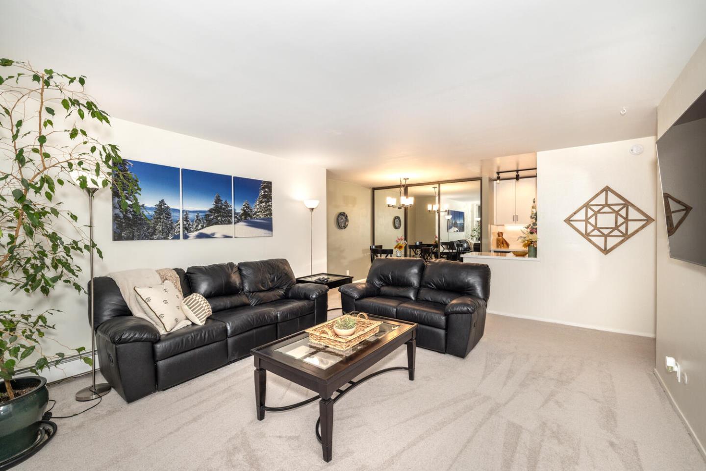 Detail Gallery Image 8 of 39 For 400 Davey Glen Rd #4503,  Belmont,  CA 94002 - 1 Beds | 1 Baths