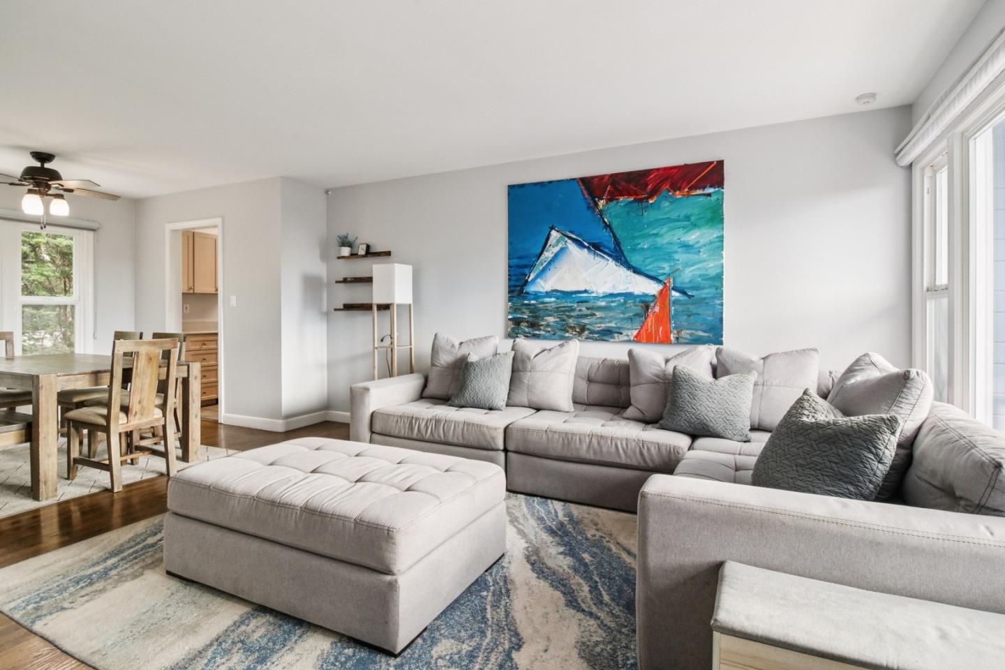 Detail Gallery Image 14 of 95 For 347 Manor Dr, Pacifica,  CA 94044 - 3 Beds | 3 Baths