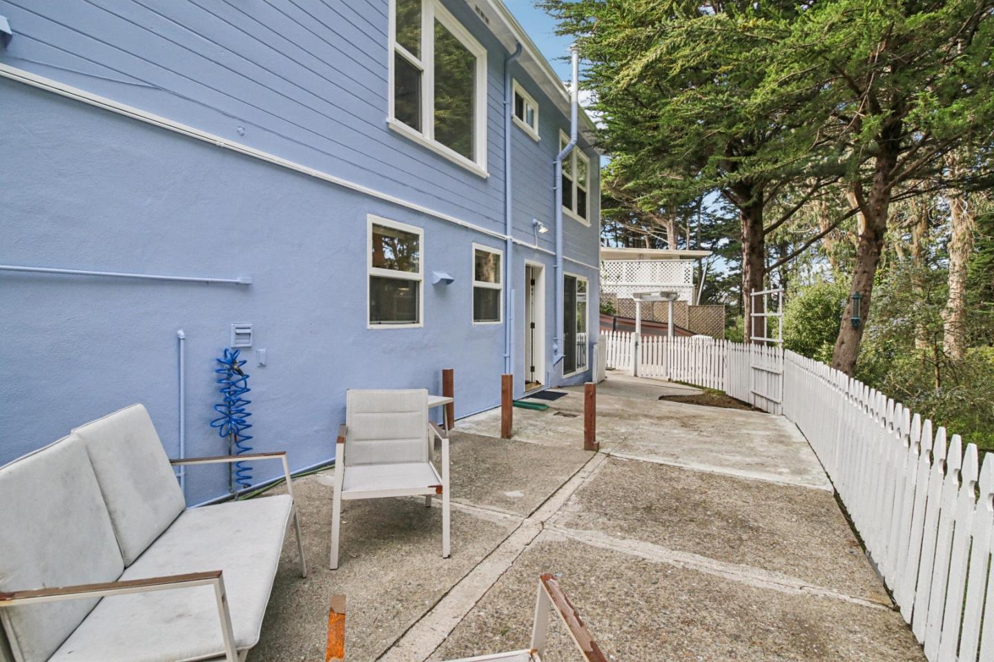 Detail Gallery Image 59 of 95 For 347 Manor Dr, Pacifica,  CA 94044 - 3 Beds | 3 Baths