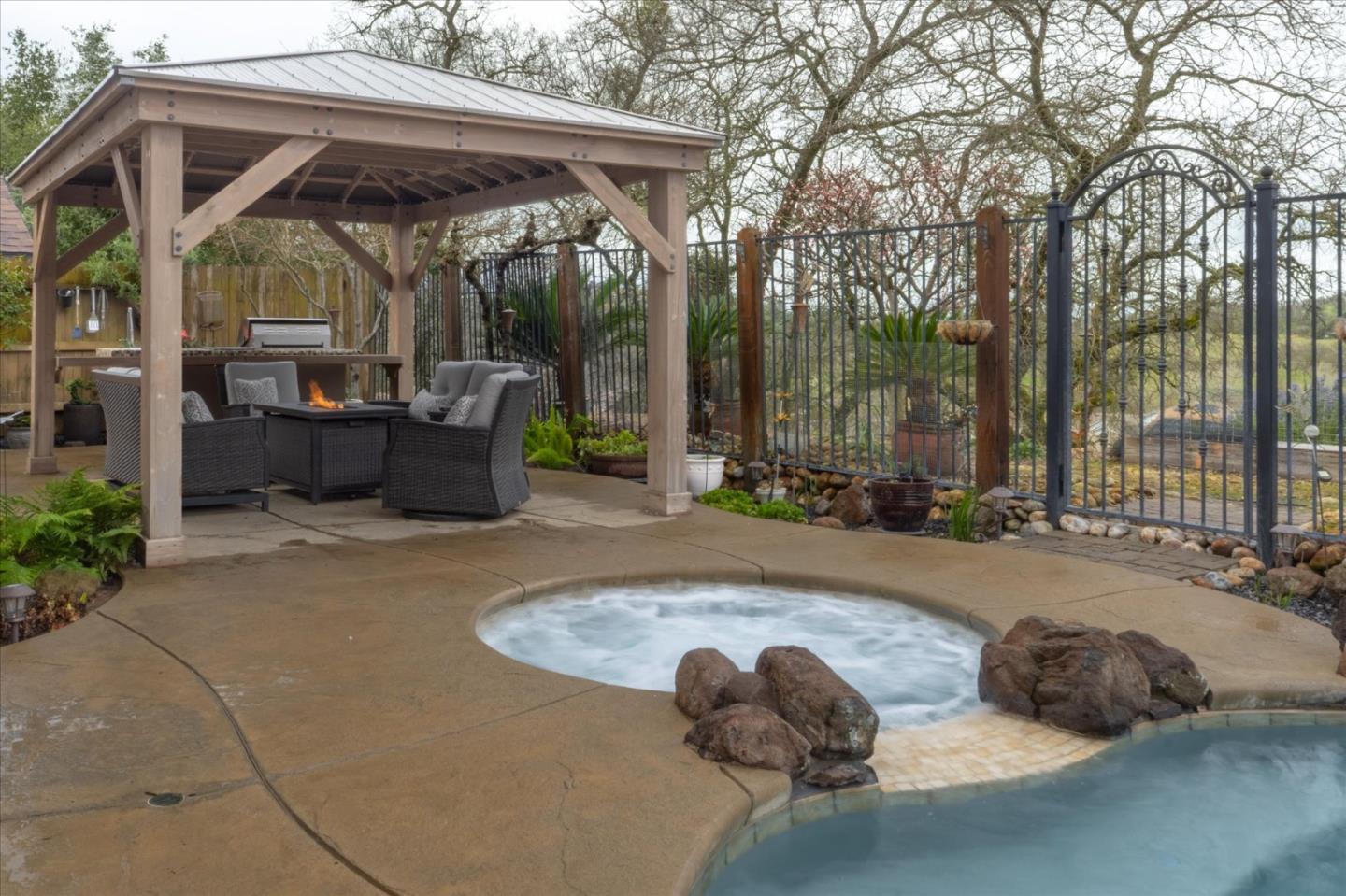 Detail Gallery Image 35 of 43 For 112 Gold Standard Ct, Valley Springs,  CA 95252 - 4 Beds | 3 Baths