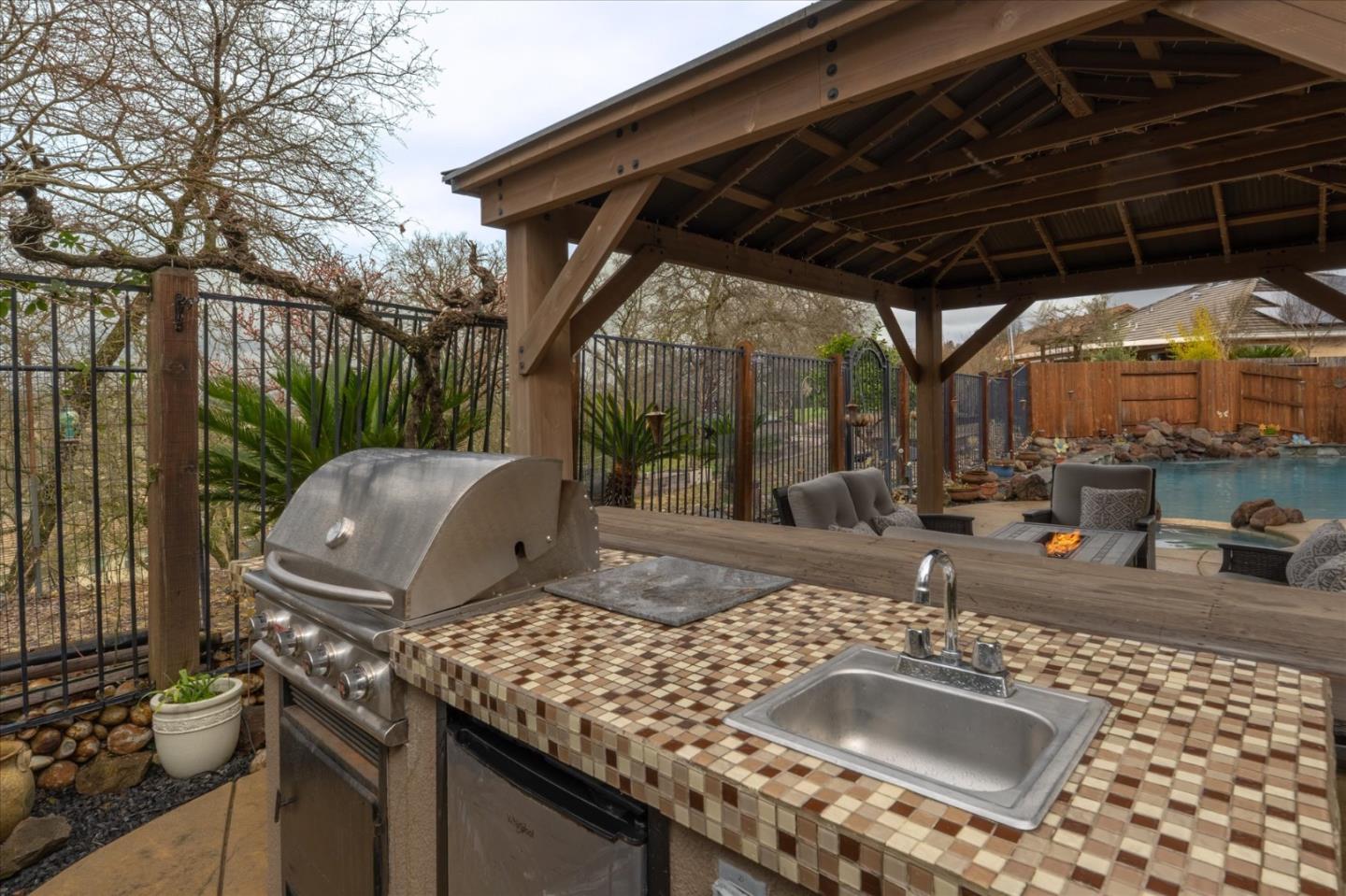 Detail Gallery Image 37 of 43 For 112 Gold Standard Ct, Valley Springs,  CA 95252 - 4 Beds | 3 Baths