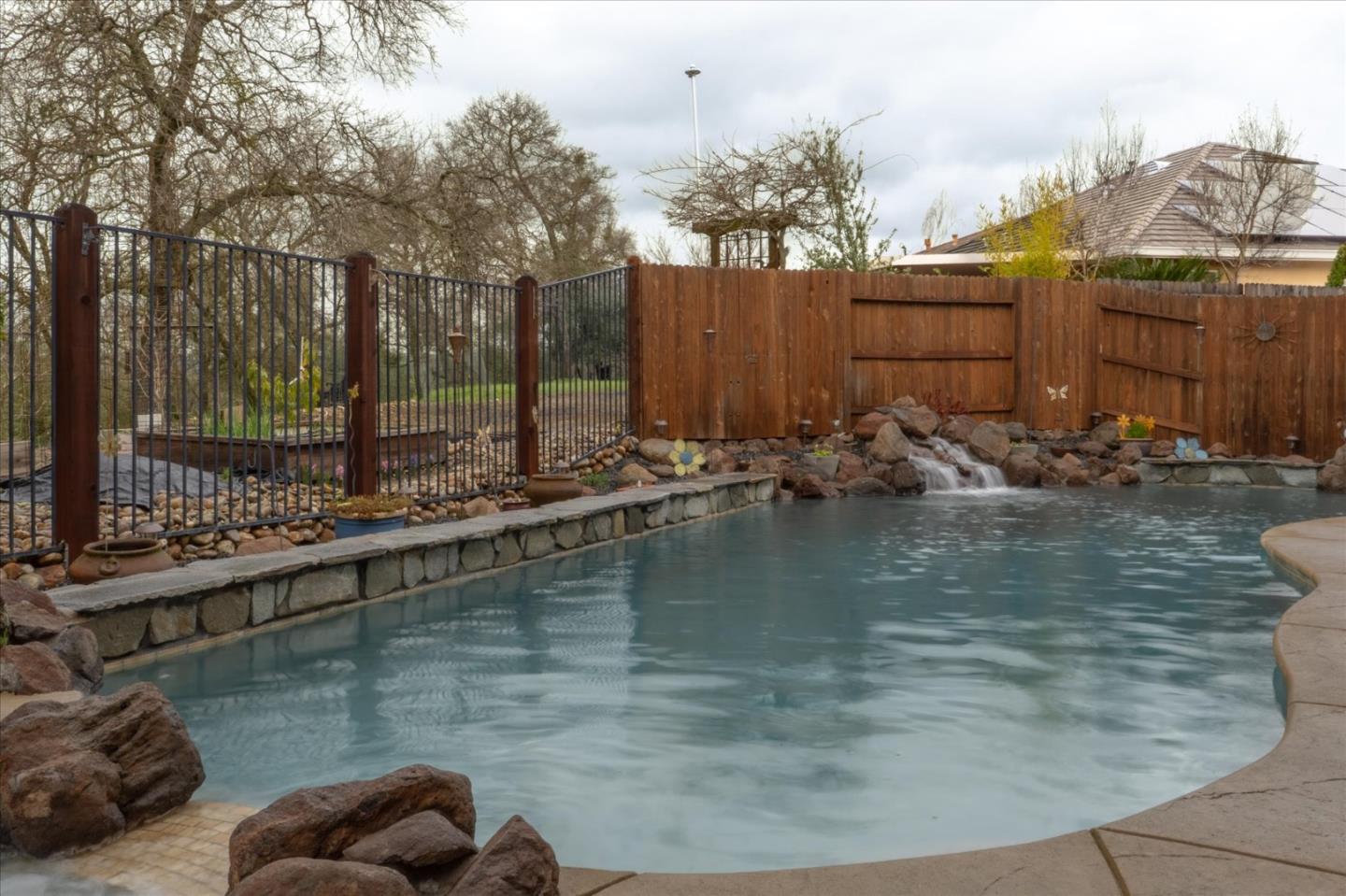 Detail Gallery Image 39 of 43 For 112 Gold Standard Ct, Valley Springs,  CA 95252 - 4 Beds | 3 Baths