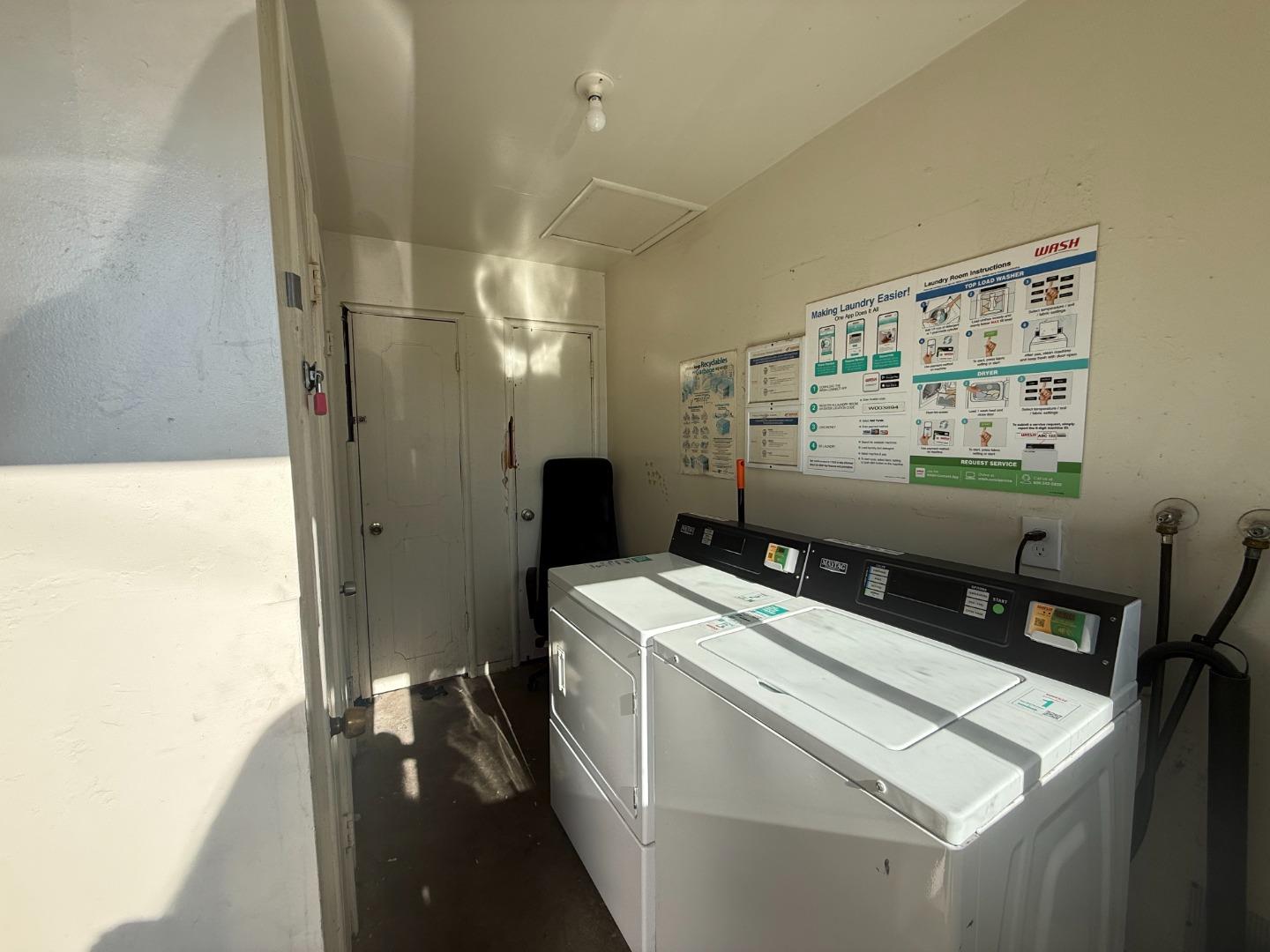 Detail Gallery Image 3 of 3 For 1385 San Tomas Aquino Pkwy, San Jose,  CA 95130 - – Beds | – Baths