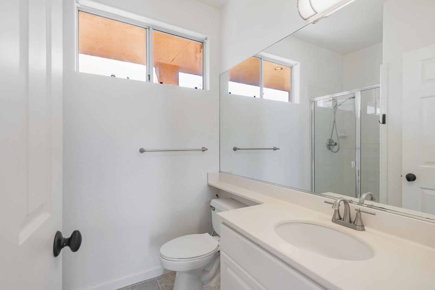 Detail Gallery Image 29 of 36 For 88 17th Ave #304,  San Mateo,  CA 94402 - 2 Beds | 2 Baths