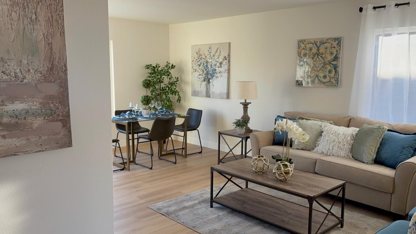 Detail Gallery Image 2 of 9 For 828 Calero Ave, San Jose,  CA 95123 - 3 Beds | 2 Baths