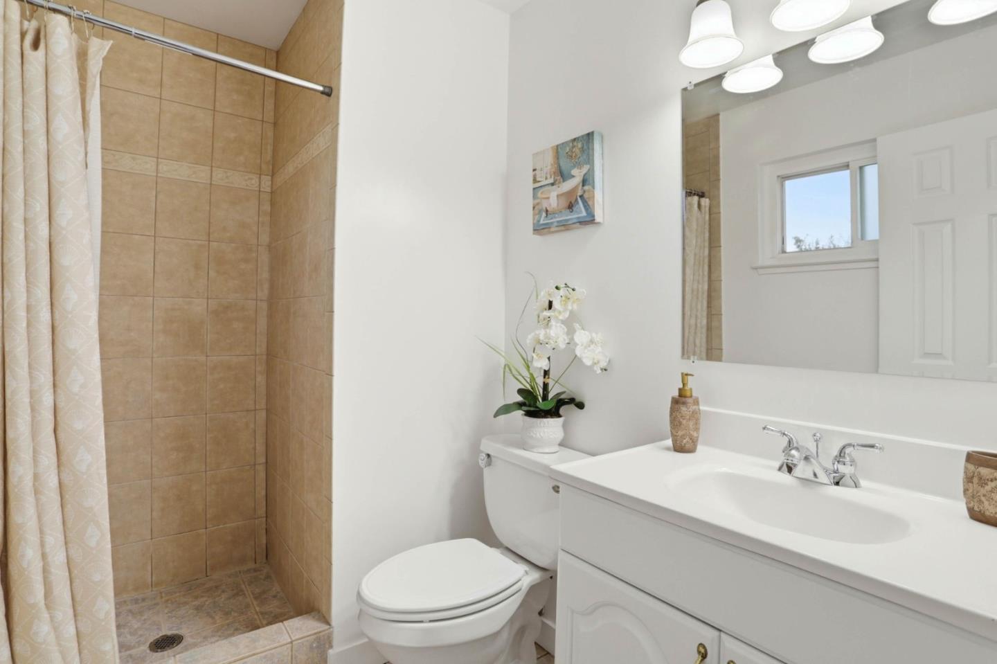 Detail Gallery Image 24 of 34 For 828 Calero Ave, San Jose,  CA 95123 - 3 Beds | 2 Baths