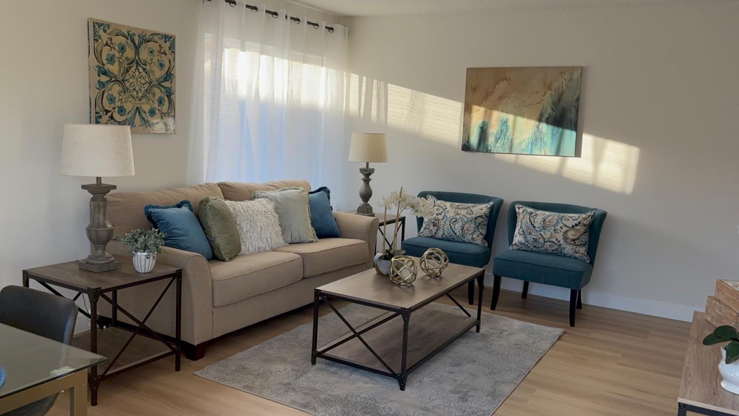 Detail Gallery Image 3 of 9 For 828 Calero Ave, San Jose,  CA 95123 - 3 Beds | 2 Baths