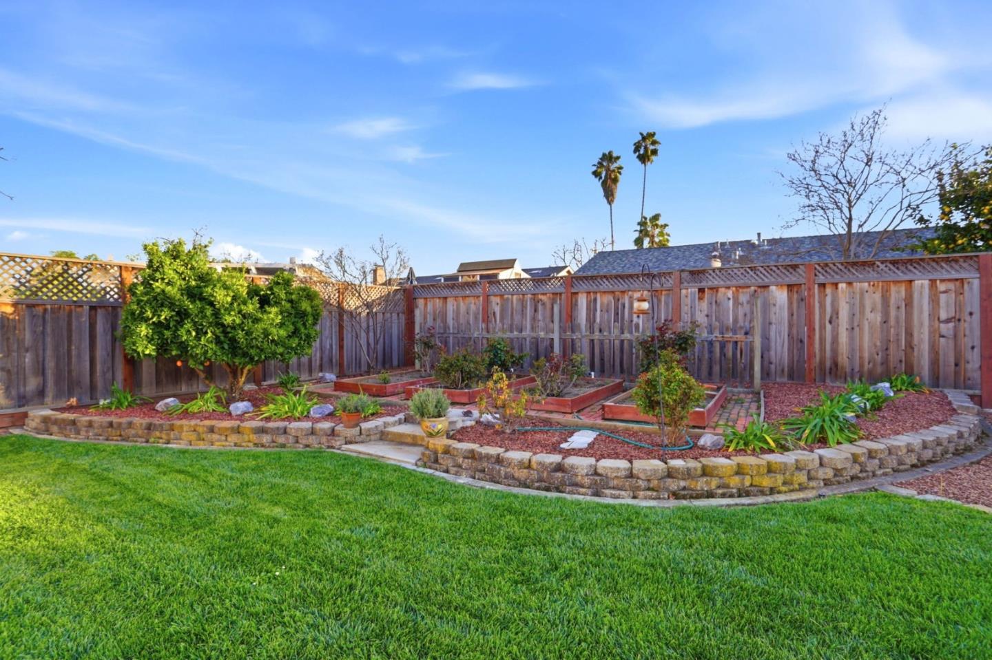 Detail Gallery Image 33 of 34 For 828 Calero Ave, San Jose,  CA 95123 - 3 Beds | 2 Baths