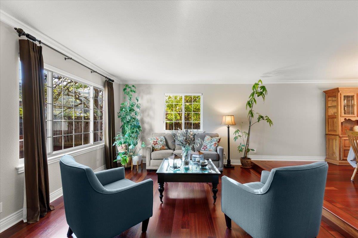 Detail Gallery Image 10 of 56 For 181 Porter Ln, San Jose,  CA 95127 - 5 Beds | 2/1 Baths