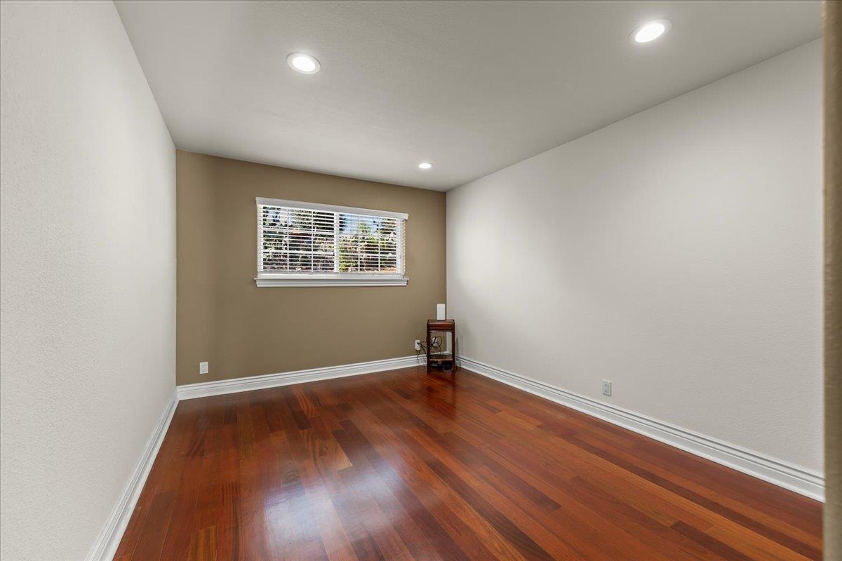 Detail Gallery Image 38 of 56 For 181 Porter Ln, San Jose,  CA 95127 - 5 Beds | 2/1 Baths