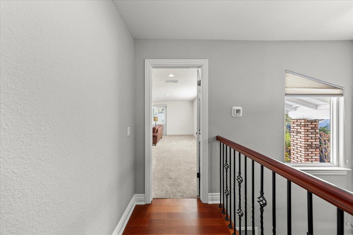 Detail Gallery Image 40 of 56 For 181 Porter Ln, San Jose,  CA 95127 - 5 Beds | 2/1 Baths