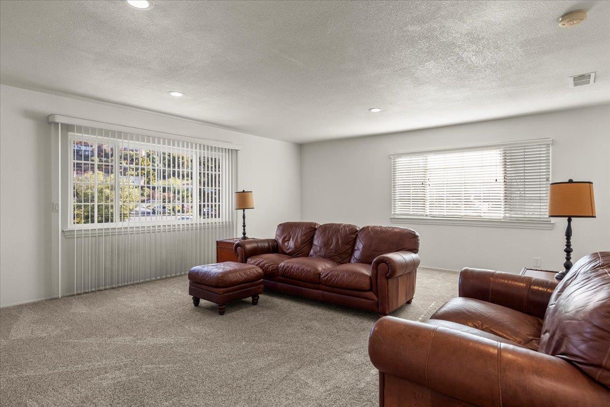 Detail Gallery Image 45 of 56 For 181 Porter Ln, San Jose,  CA 95127 - 5 Beds | 2/1 Baths