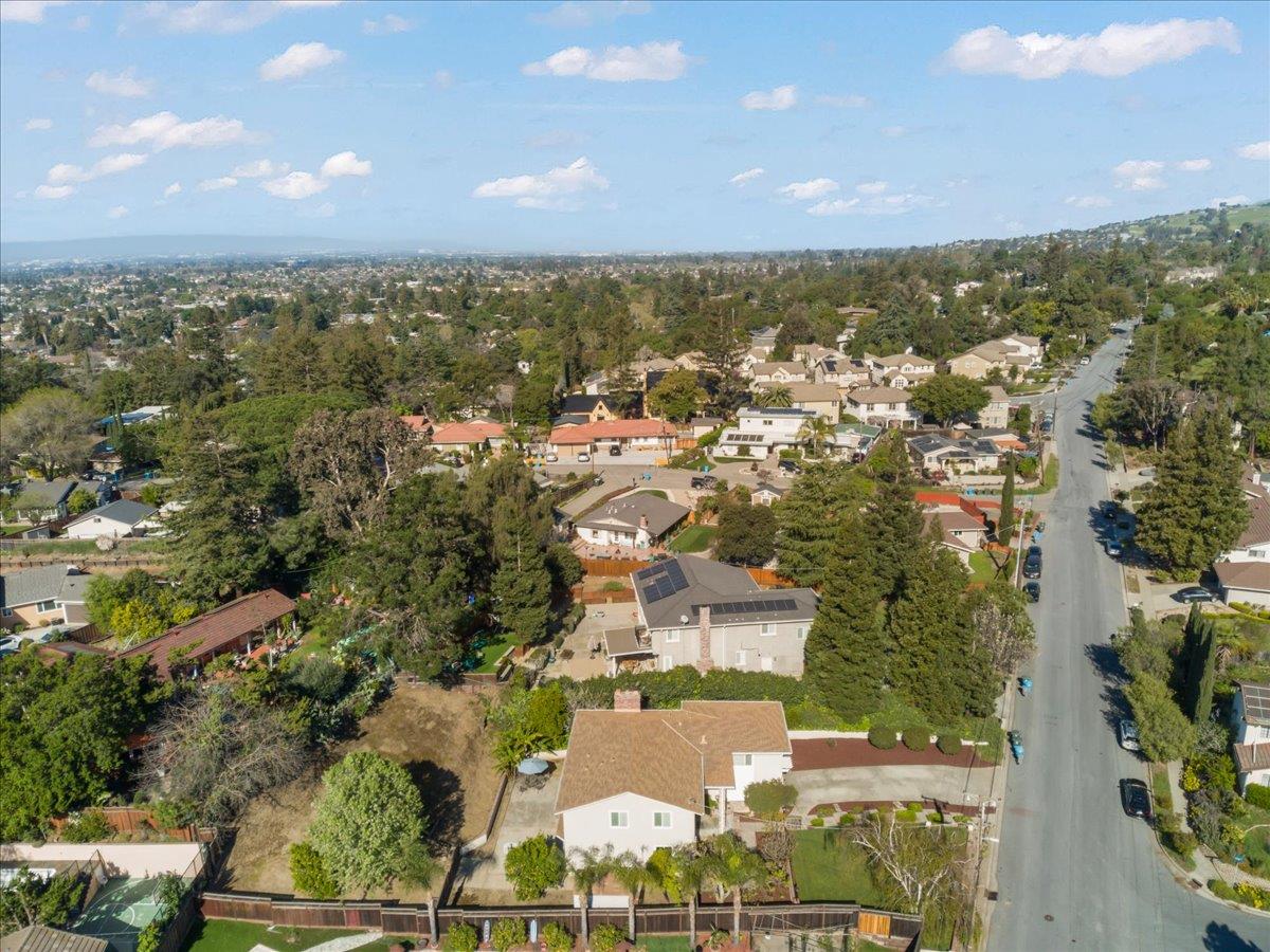 Detail Gallery Image 55 of 56 For 181 Porter Ln, San Jose,  CA 95127 - 5 Beds | 2/1 Baths