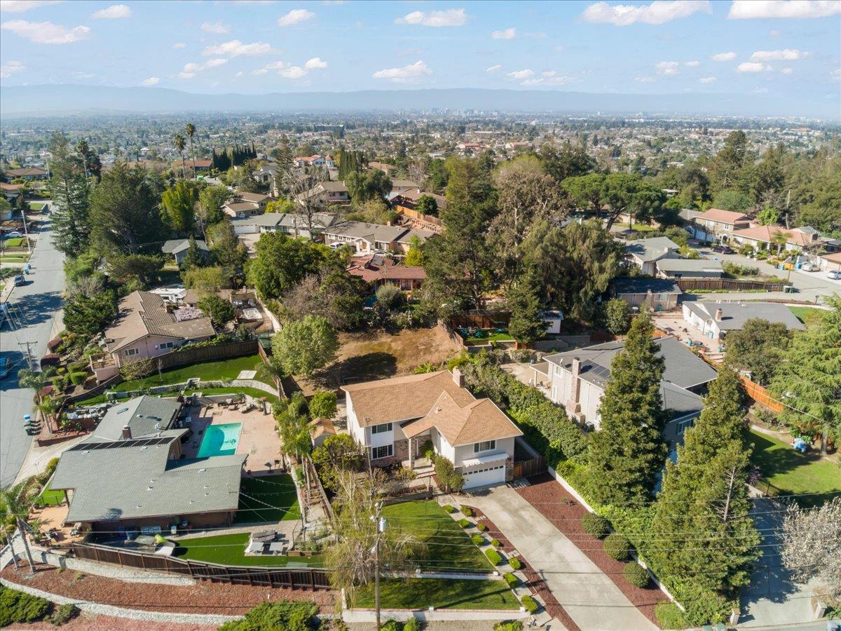 Detail Gallery Image 56 of 56 For 181 Porter Ln, San Jose,  CA 95127 - 5 Beds | 2/1 Baths