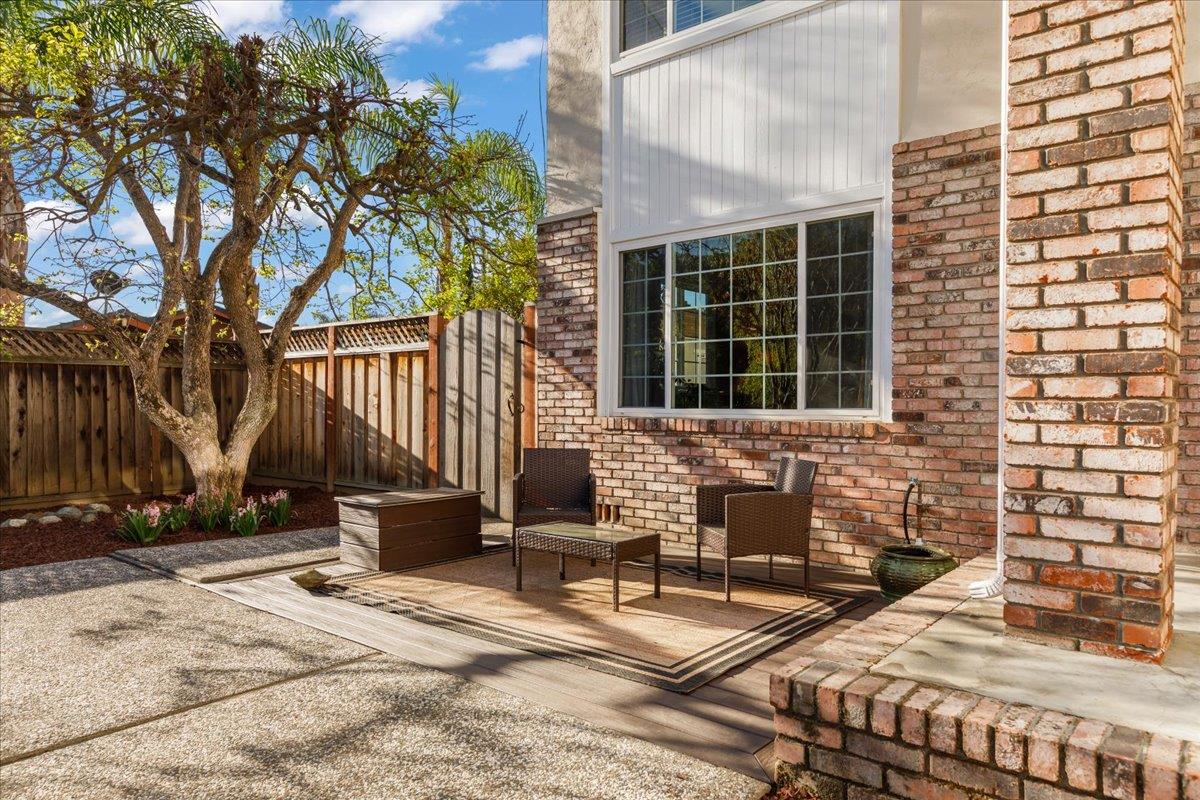 Detail Gallery Image 7 of 56 For 181 Porter Ln, San Jose,  CA 95127 - 5 Beds | 2/1 Baths