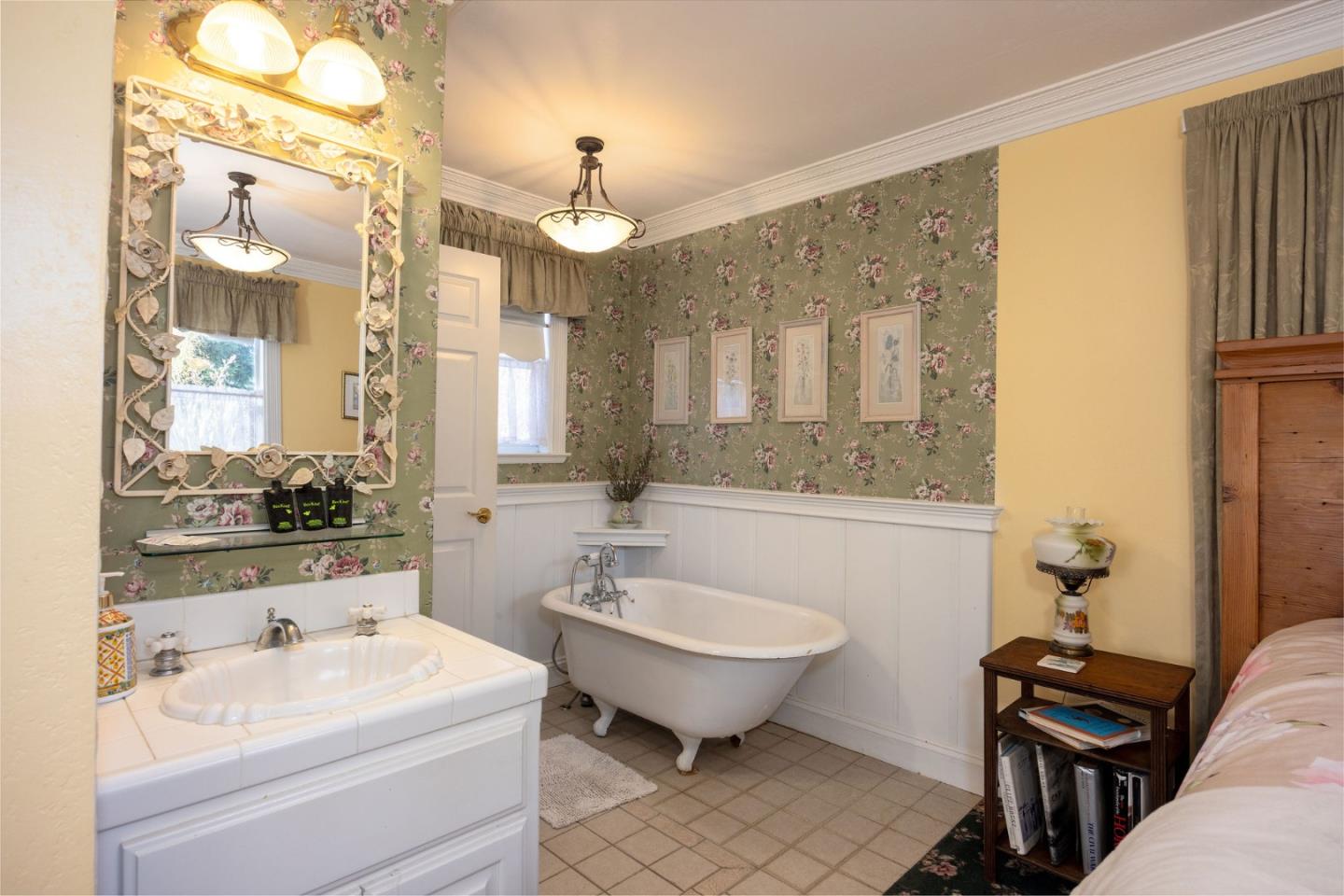 Detail Gallery Image 33 of 54 For 393 Stage Rd, Pescadero,  CA 94060 - 6 Beds | 5 Baths