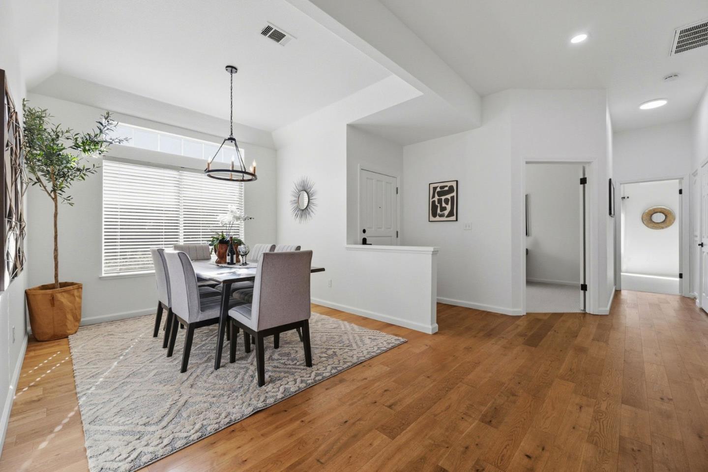 Photo #16: ML82035830 Listing: Photo #16