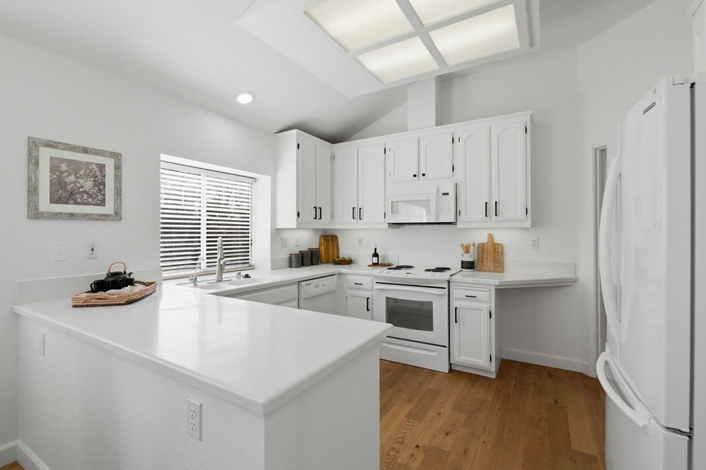 Photo #9: ML82035830 Listing: Photo #9