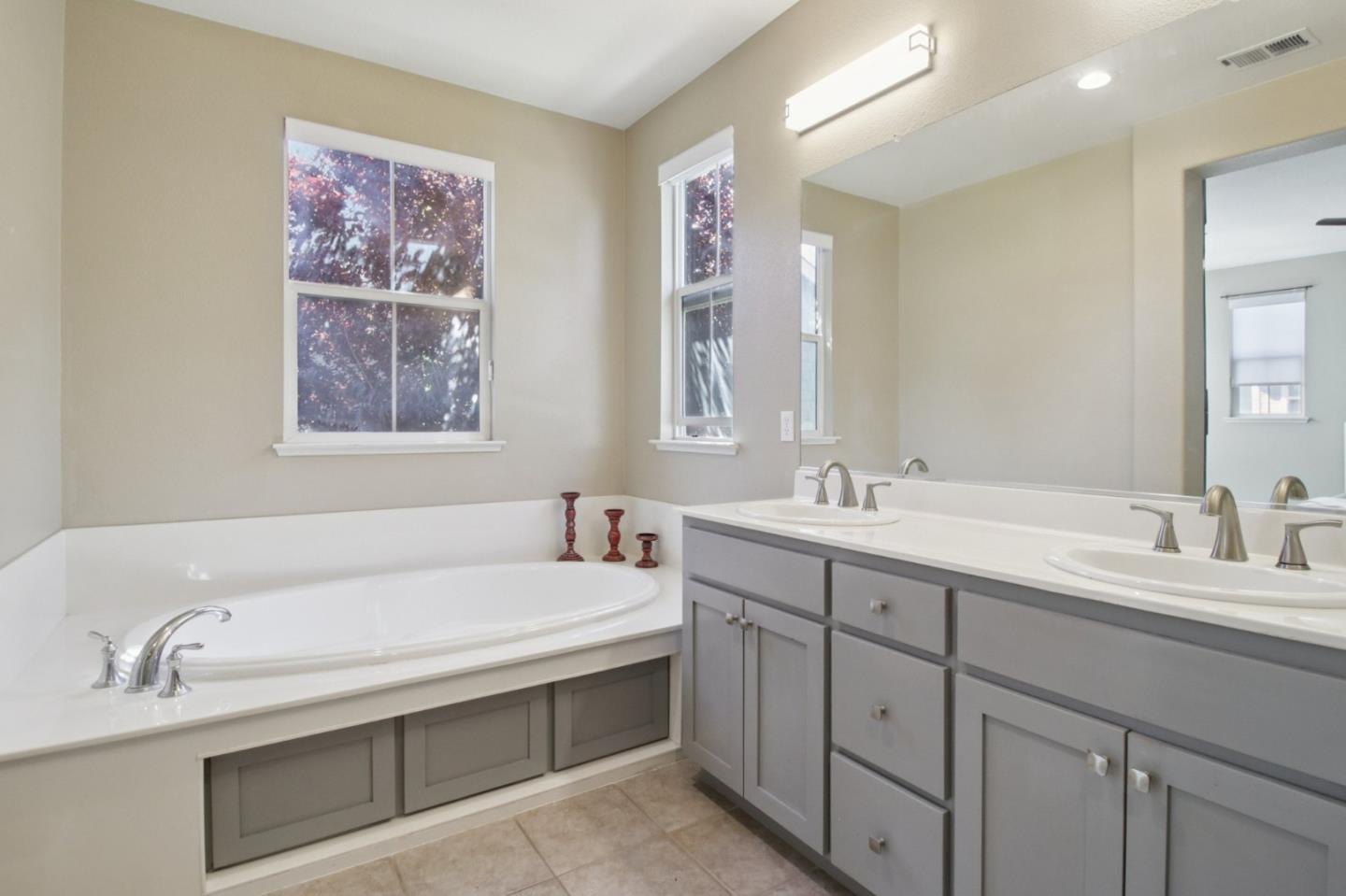 7969 Kipling, Gilroy, CA, 95020