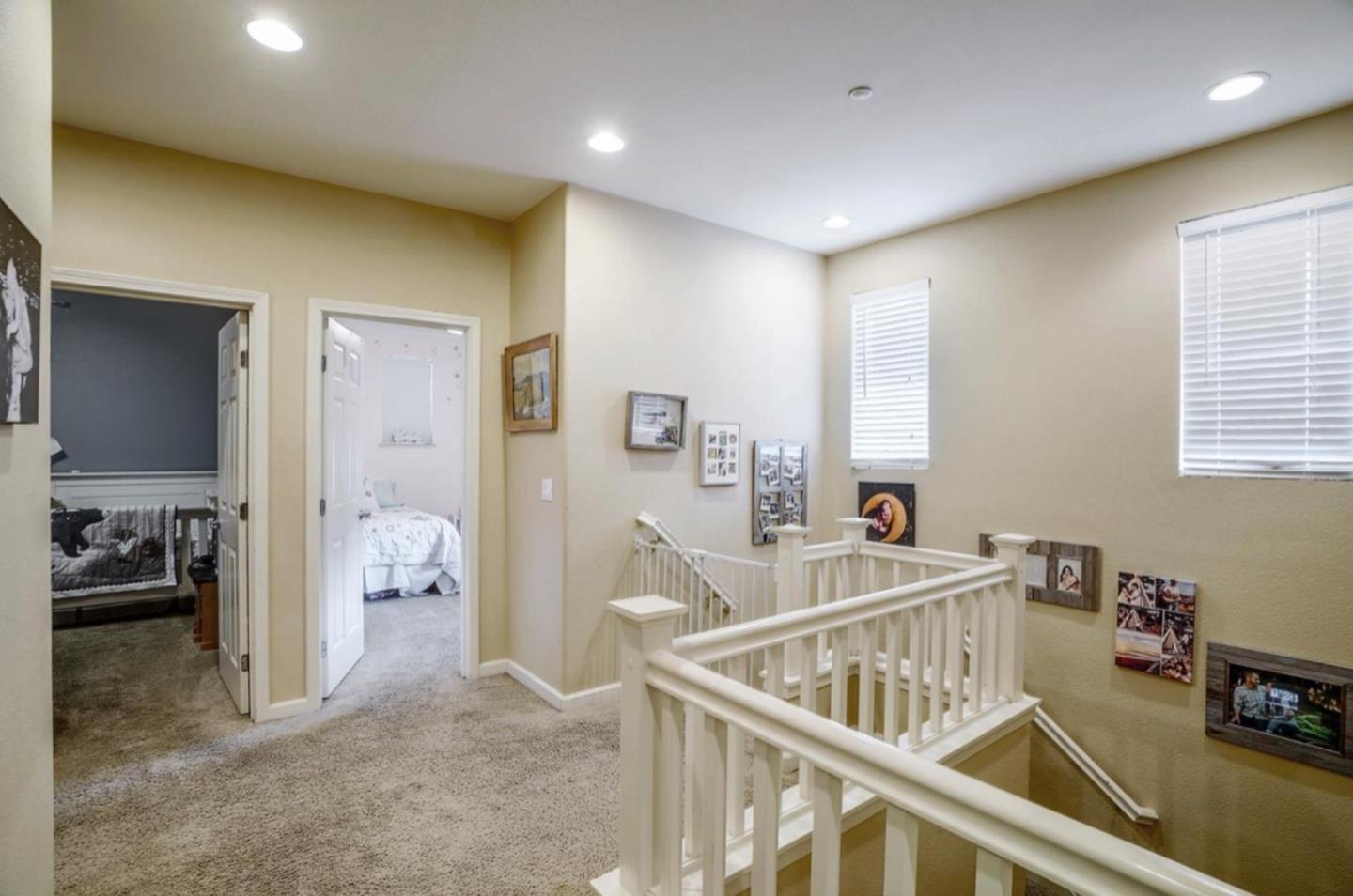 Detail Gallery Image 8 of 10 For 7969 Kipling, Gilroy,  CA 95020 - 3 Beds | 2/1 Baths