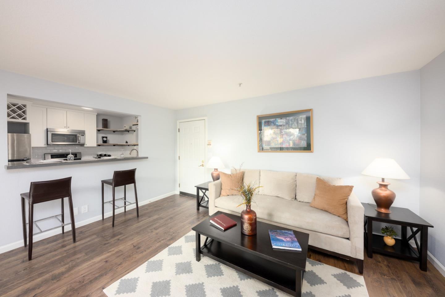 Photo #4: ML82035832 Listing: Photo #4