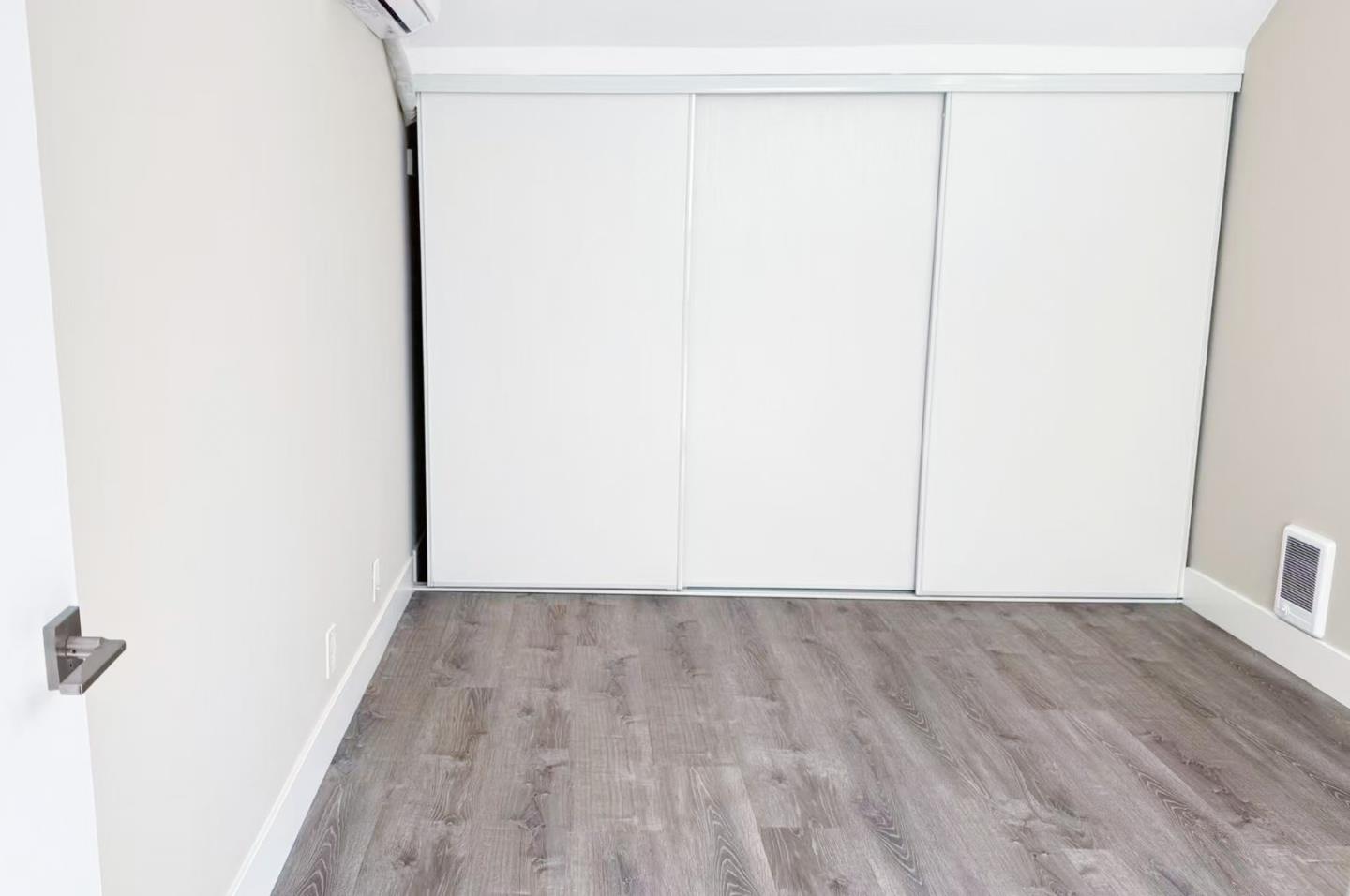 Detail Gallery Image 22 of 30 For 1734 W El Camino Real #7,  Mountain View,  CA 94040 - 2 Beds | 1/1 Baths