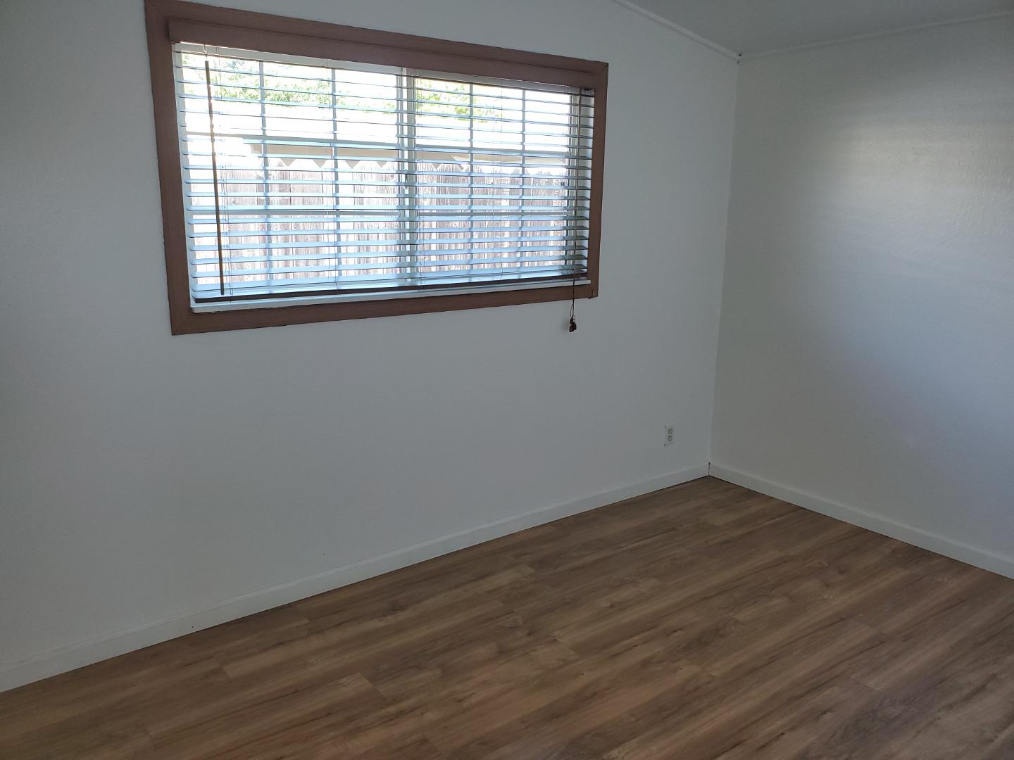 Detail Gallery Image 12 of 25 For 1655 Marsh St, San Jose,  CA 95122 - 3 Beds | 2 Baths