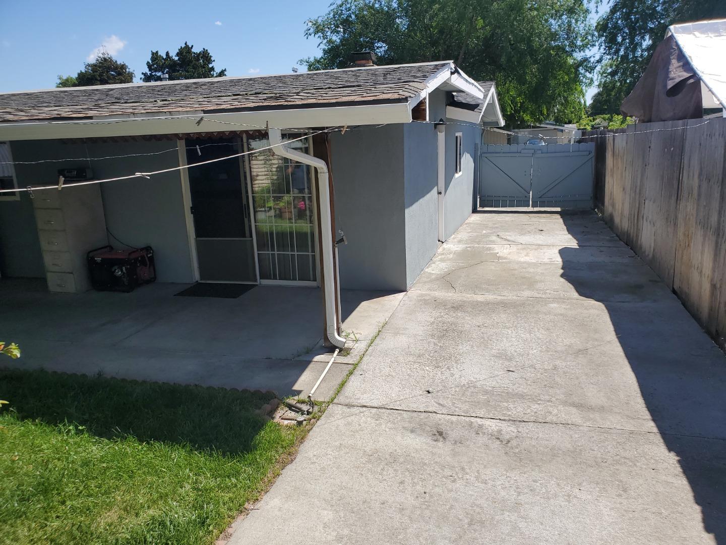 Detail Gallery Image 23 of 25 For 1655 Marsh St, San Jose,  CA 95122 - 3 Beds | 2 Baths