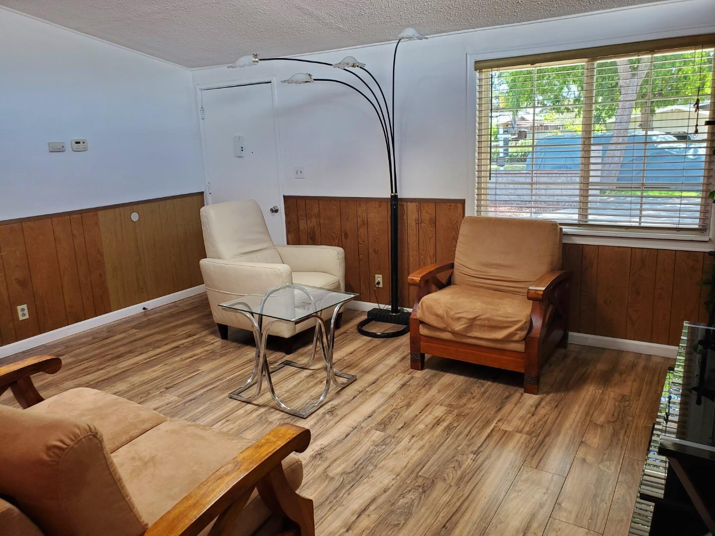 Detail Gallery Image 4 of 25 For 1655 Marsh St, San Jose,  CA 95122 - 3 Beds | 2 Baths