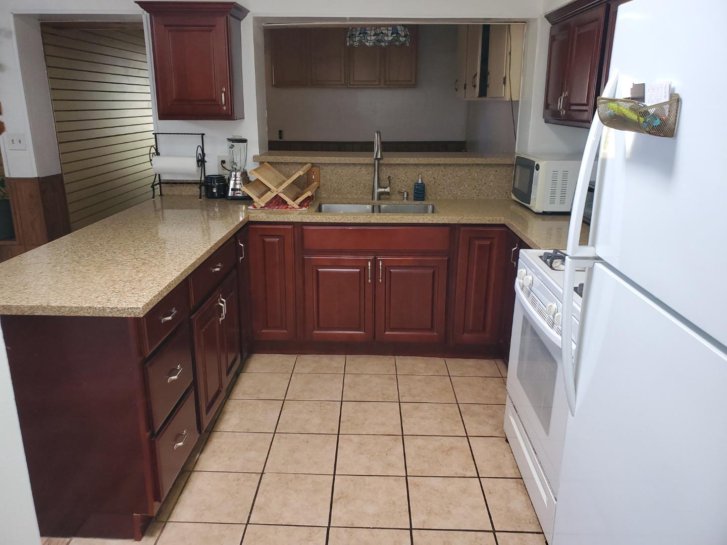 Detail Gallery Image 7 of 25 For 1655 Marsh St, San Jose,  CA 95122 - 3 Beds | 2 Baths