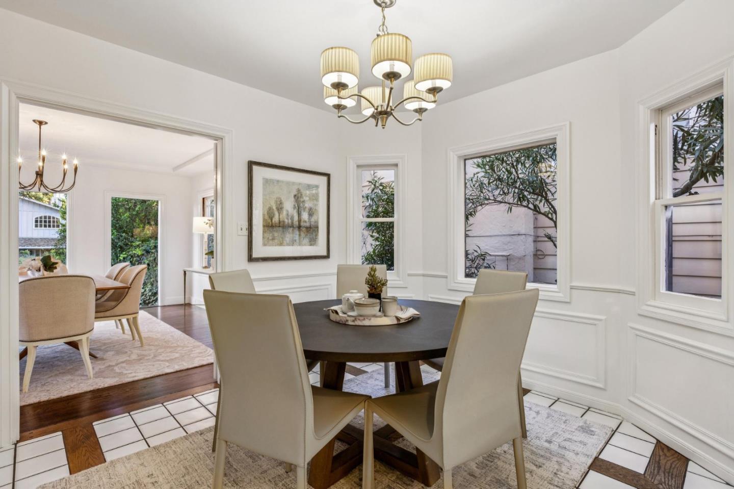 Detail Gallery Image 30 of 101 For 2900 Hillside Dr, Burlingame,  CA 94010 - 5 Beds | 3 Baths