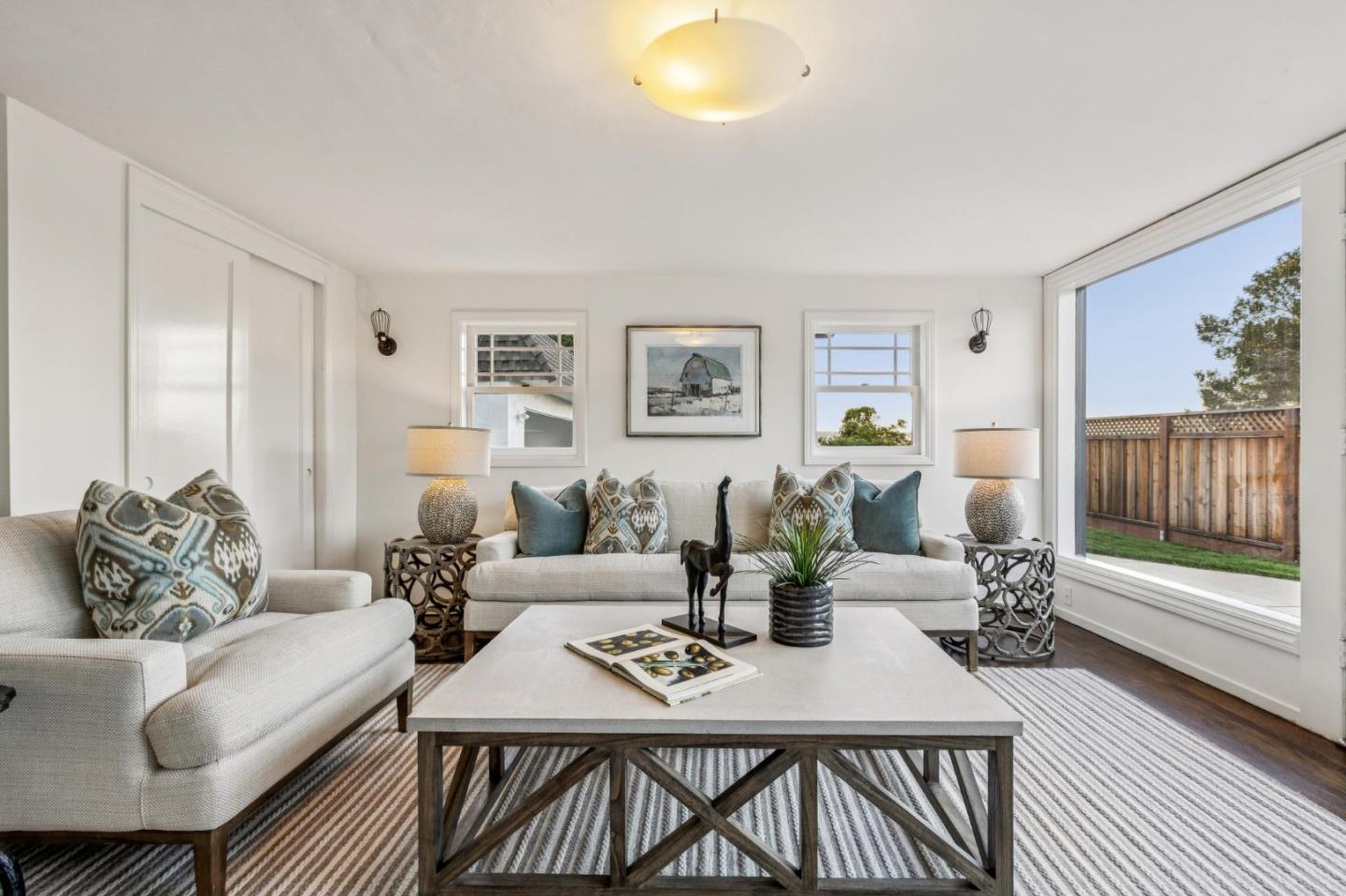 Detail Gallery Image 49 of 101 For 2900 Hillside Dr, Burlingame,  CA 94010 - 5 Beds | 3 Baths