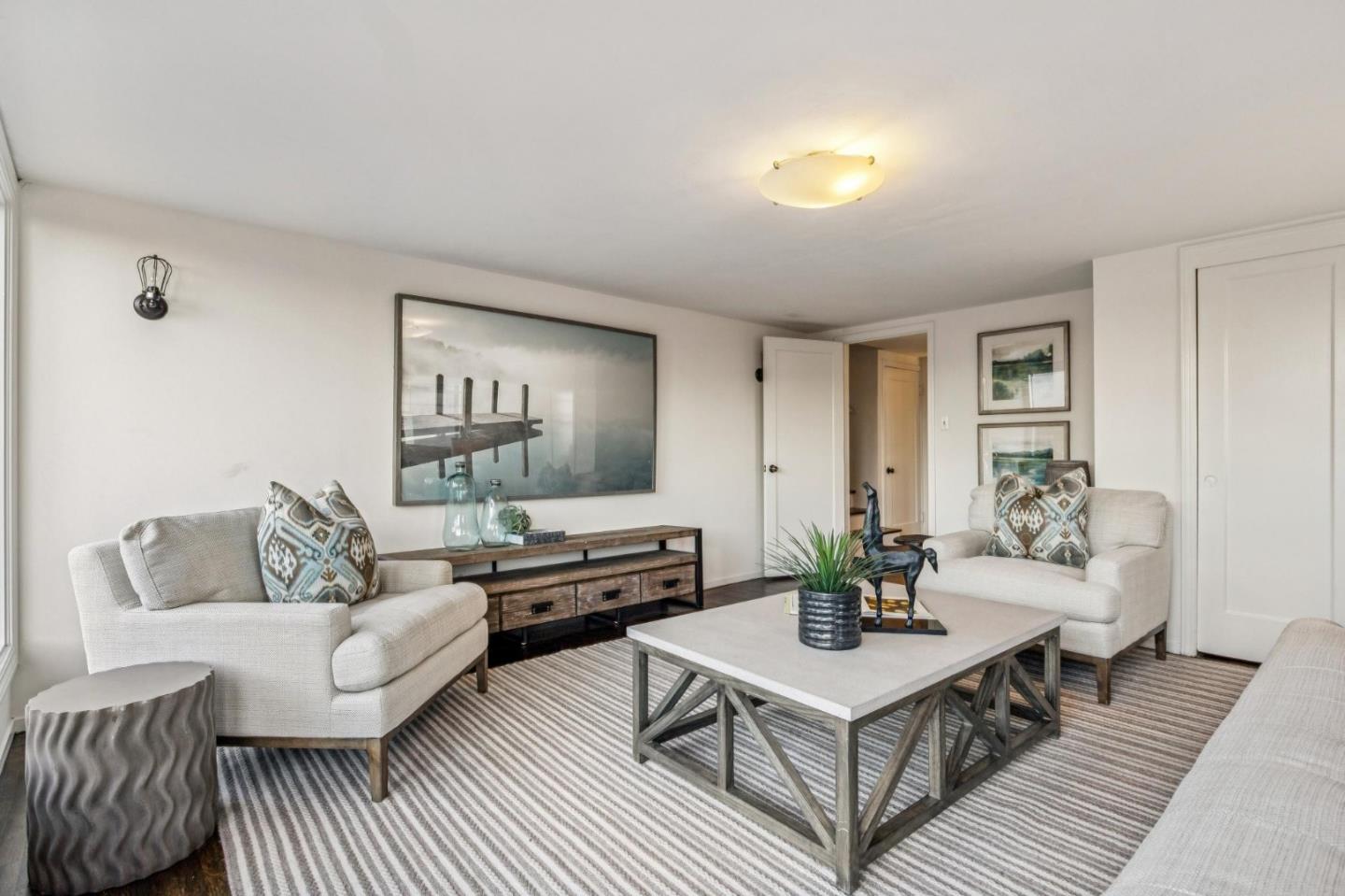 Detail Gallery Image 52 of 101 For 2900 Hillside Dr, Burlingame,  CA 94010 - 5 Beds | 3 Baths