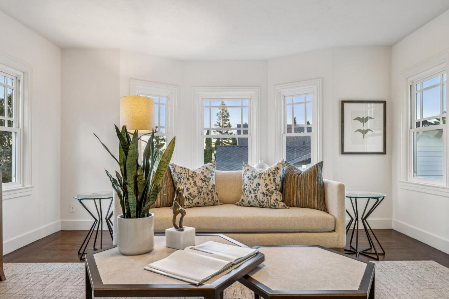 Detail Gallery Image 57 of 101 For 2900 Hillside Dr, Burlingame,  CA 94010 - 5 Beds | 3 Baths