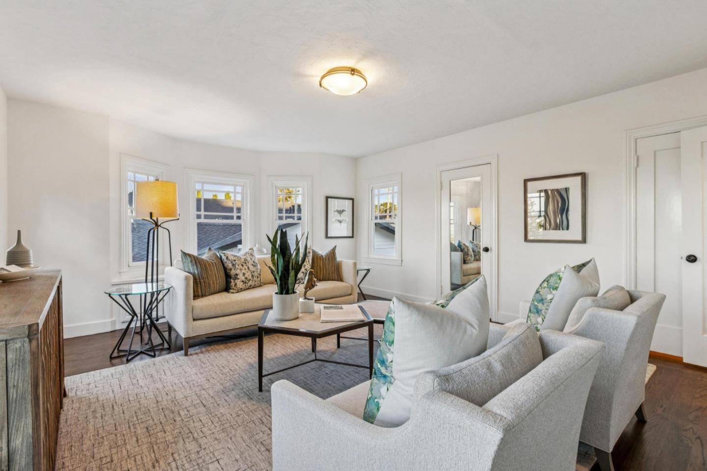 Detail Gallery Image 58 of 101 For 2900 Hillside Dr, Burlingame,  CA 94010 - 5 Beds | 3 Baths