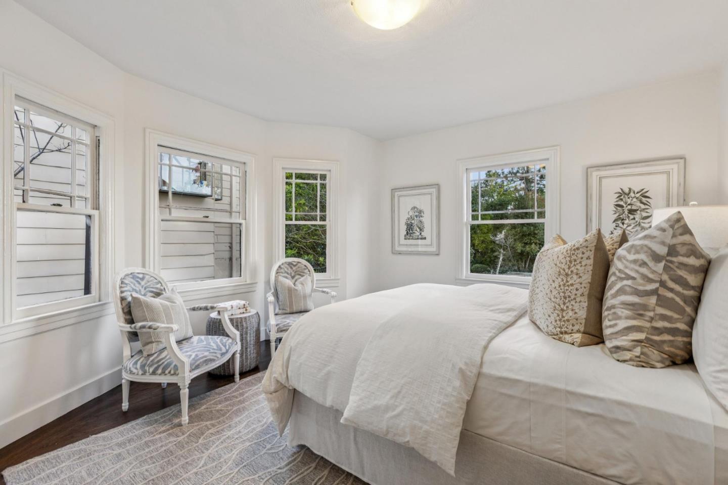 Detail Gallery Image 83 of 101 For 2900 Hillside Dr, Burlingame,  CA 94010 - 5 Beds | 3 Baths