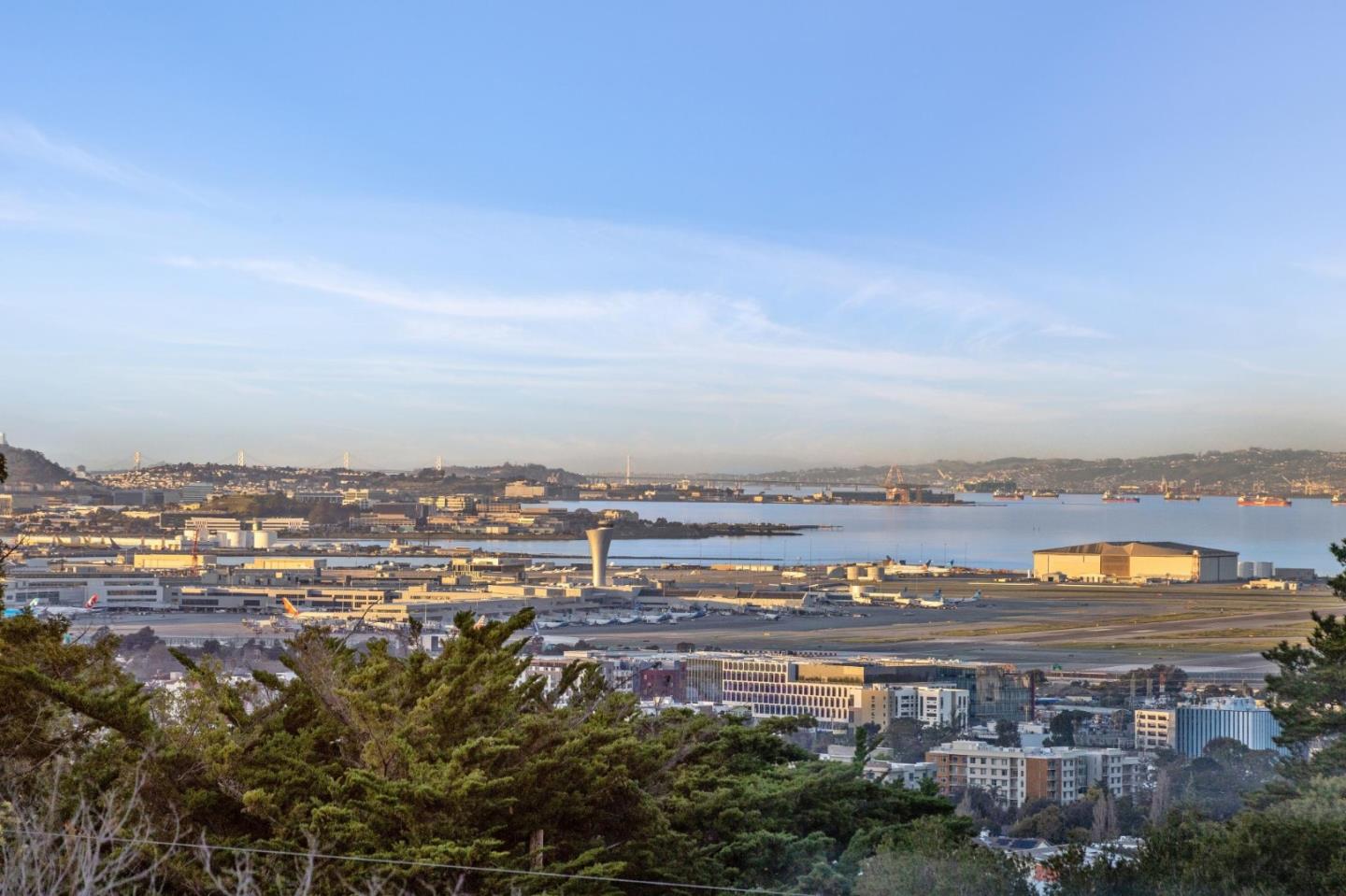 Detail Gallery Image 86 of 101 For 2900 Hillside Dr, Burlingame,  CA 94010 - 5 Beds | 3 Baths