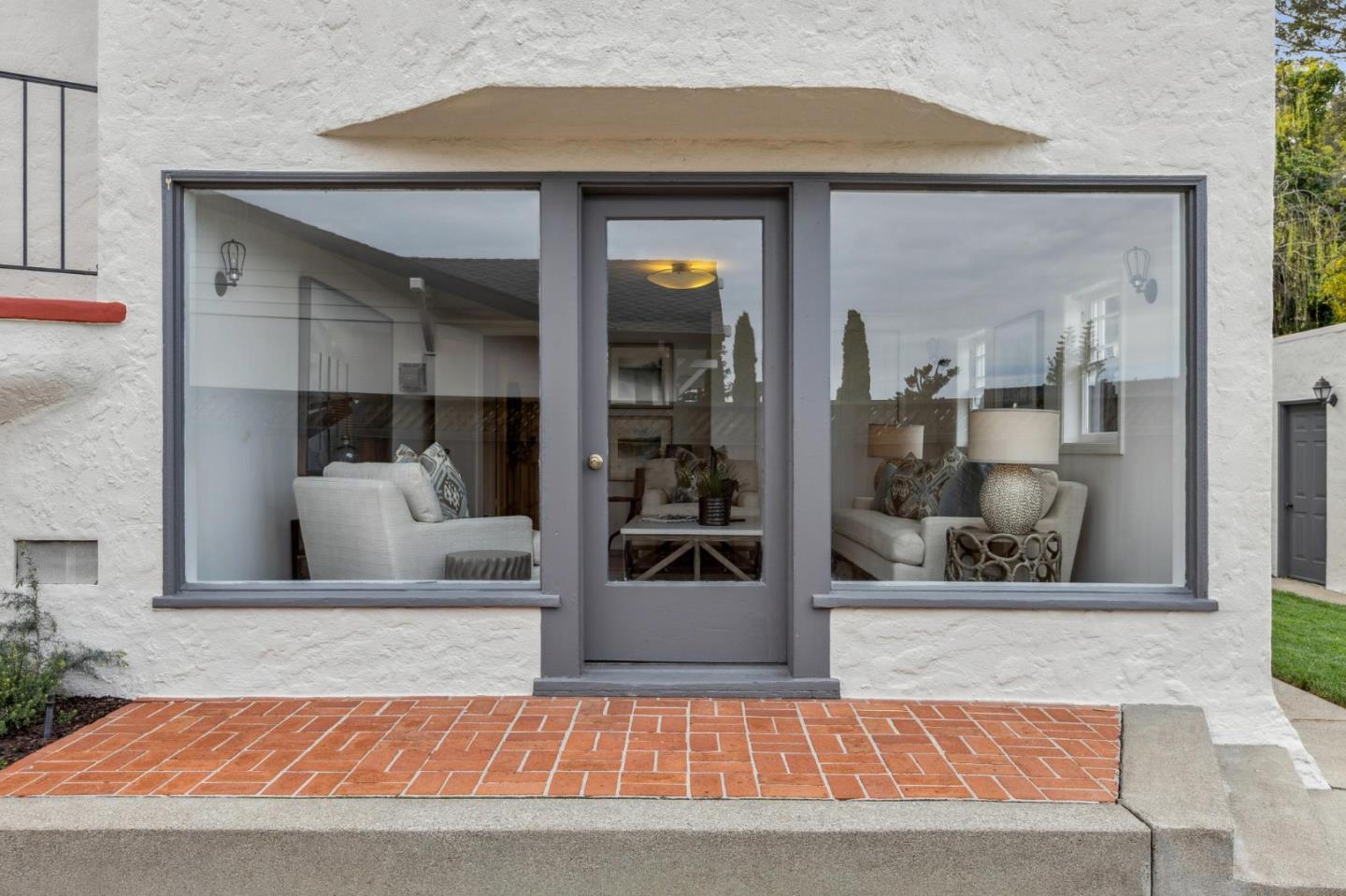 Detail Gallery Image 98 of 101 For 2900 Hillside Dr, Burlingame,  CA 94010 - 5 Beds | 3 Baths