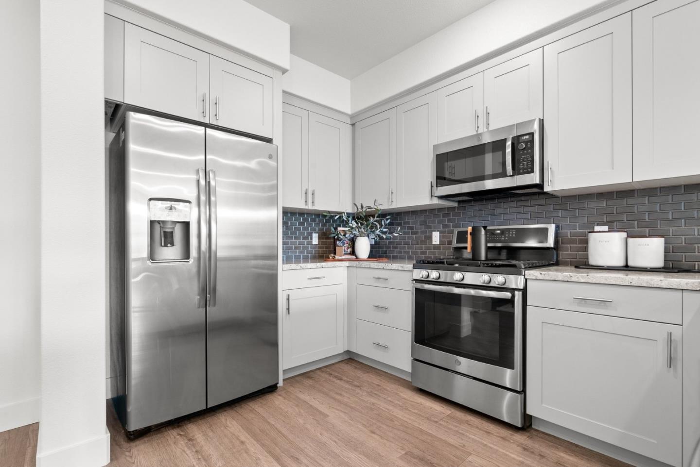 Photo #10: ML82035838 Listing: Photo #10