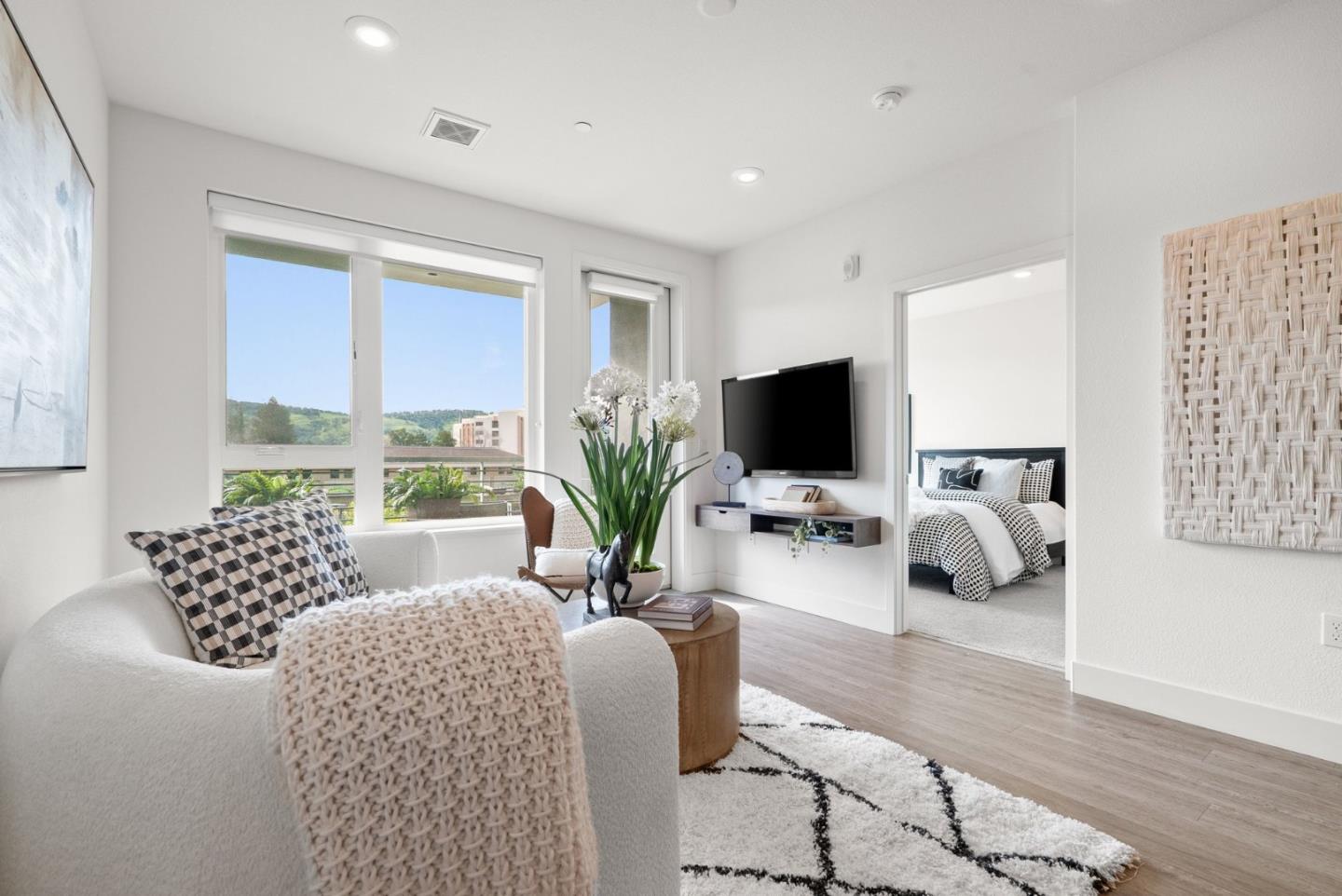 879 Wyman Way UNIT 2, San Jose, CA, 95133