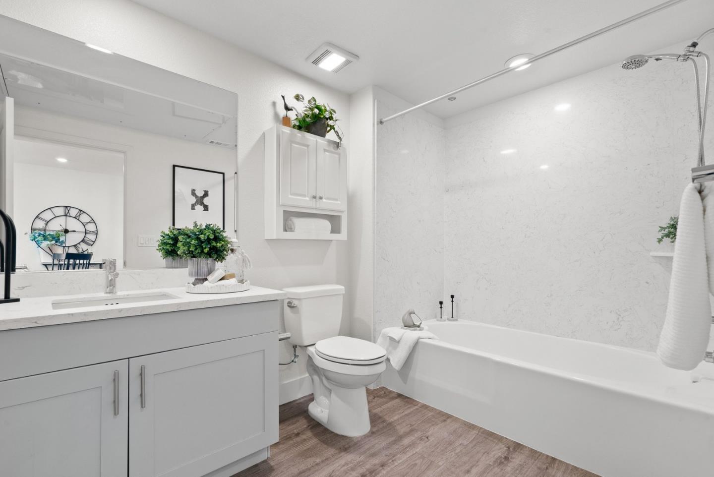 Photo #24: ML82035838 Listing: Photo #24