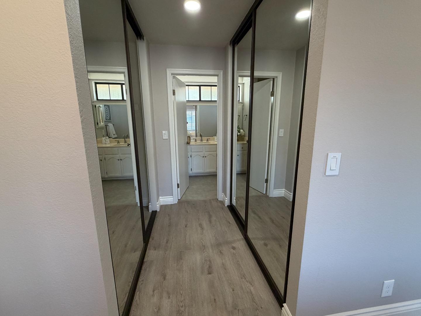 Detail Gallery Image 13 of 25 For 3754 Bobwhite Ter, Fremont,  CA 94555 - 2 Beds | 2/1 Baths