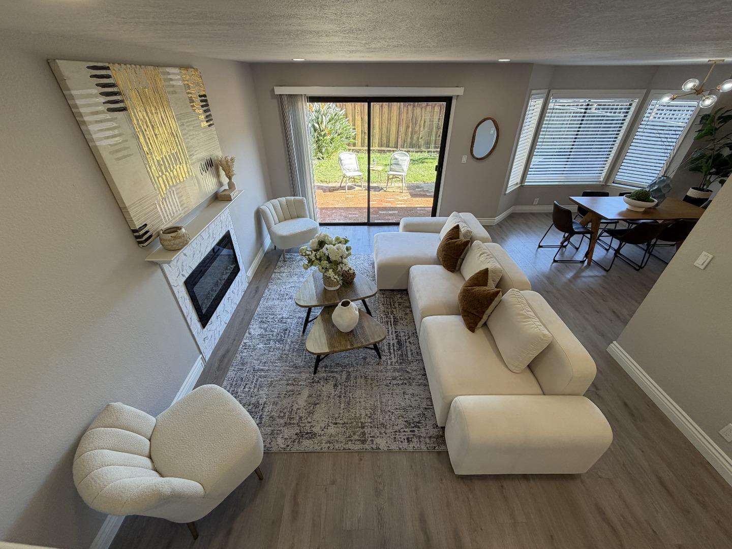 Detail Gallery Image 2 of 25 For 3754 Bobwhite Ter, Fremont,  CA 94555 - 2 Beds | 2/1 Baths